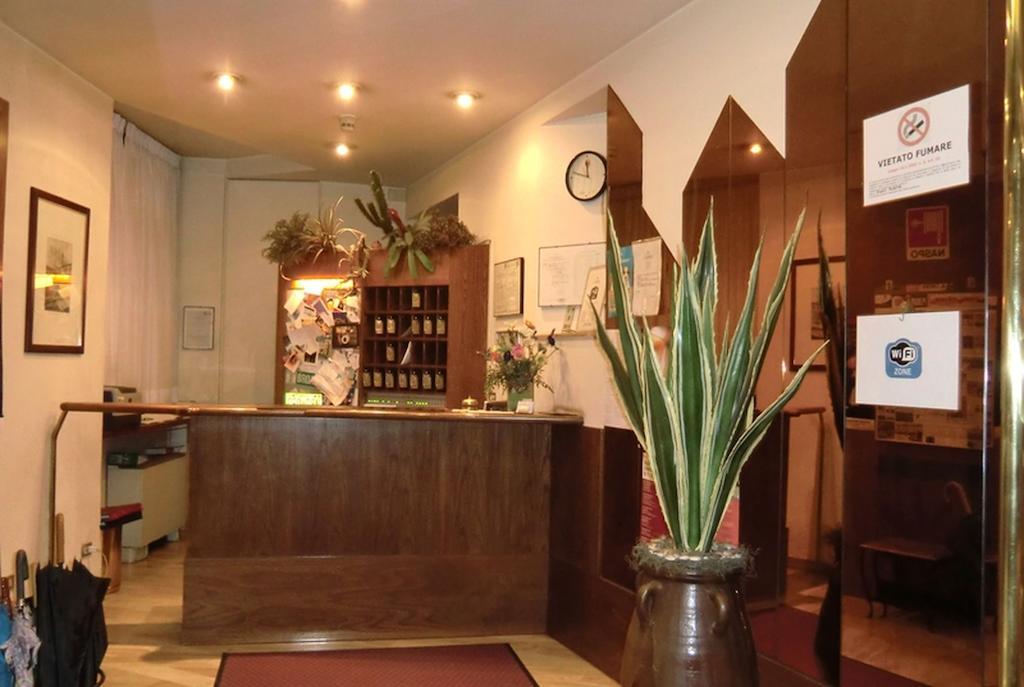 Hotel Giardino Prato  Extérieur photo